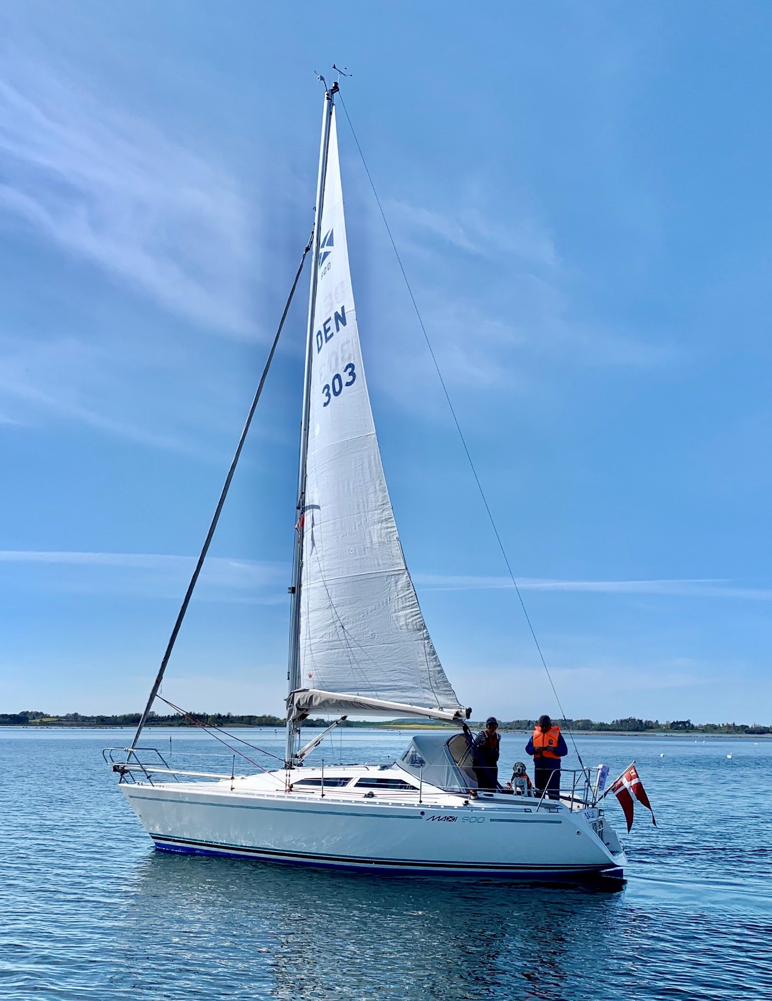 maxi 900 sailboat